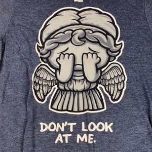 “Don’t Look at Me” Dr. Who Weeping Angel Tee M